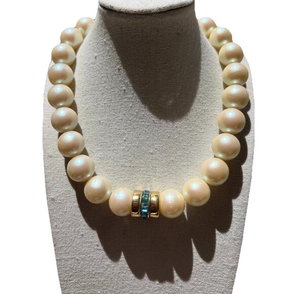Vintage RAU KLIKIT Pearl Choker Necklace Chain Gold Tone Blue Stone Closure - Picture 1 of 13